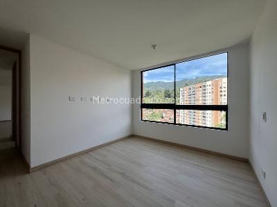 Apartamento de 2 alcobas en venta en Envigado, Envigado, 73 m² · foto 10 de 13