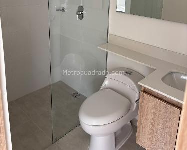 Apartamento de 2 alcobas en venta en Envigado, Envigado, 73 m² · foto 12 de 13