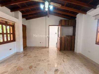 Casa de 4 alcobas en venta en Sabaneta, Sabaneta, 210 m² · foto 7 de 17