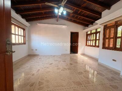 Casa de 4 alcobas en venta en Sabaneta, Sabaneta, 210 m² · foto 8 de 17