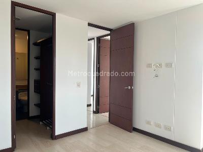 Apartamento de 3 alcobas en arriendo en Envigado, Envigado, 95 m² · foto 10 de 12