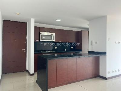 Apartamento de 3 alcobas en arriendo en Envigado, Envigado, 95 m² · foto 5 de 12