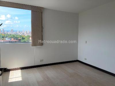 Apartamento de 3 alcobas en arriendo en Envigado, Envigado, 95 m² · foto 7 de 12