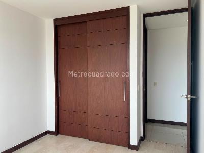 Apartamento de 3 alcobas en arriendo en Envigado, Envigado, 95 m² · foto 9 de 12