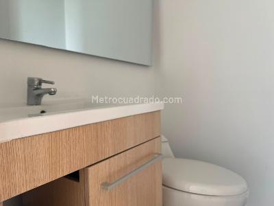 Apartamento de 3 alcobas en venta en El Poblado, Medellín, 94 m² · foto 14 de 15