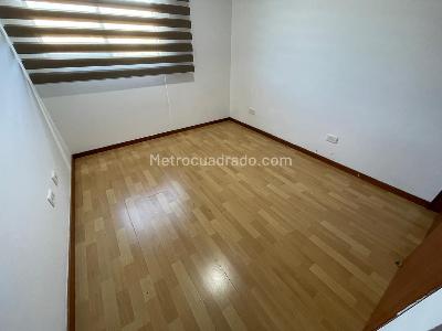 Apartamento de 3 alcobas en arriendo en Envigado, Envigado, 80 m² · foto 8 de 10