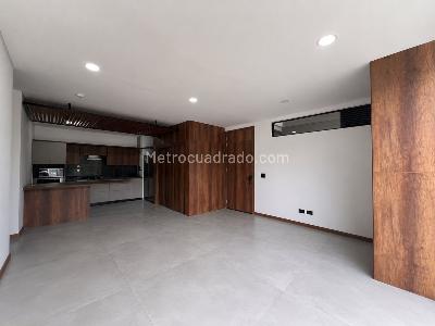 Apartamento de 2 alcobas en venta en El Poblado, Medellín, 100 m² · foto 2 de 14