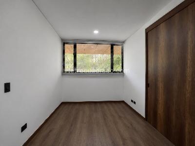 Apartamento de 2 alcobas en venta en El Poblado, Medellín, 100 m² · foto 9 de 14