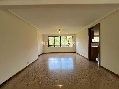 Apartamento de 4 alcobas en venta en El Poblado, Medellín, 230 m² · foto 5 de 16