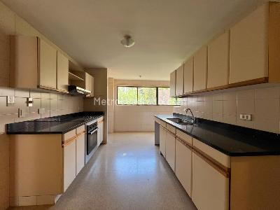 Apartamento de 4 alcobas en venta en El Poblado, Medellín, 230 m² · foto 6 de 16