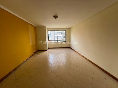 Apartamento de 4 alcobas en venta en El Poblado, Medellín, 230 m² · foto 7 de 16