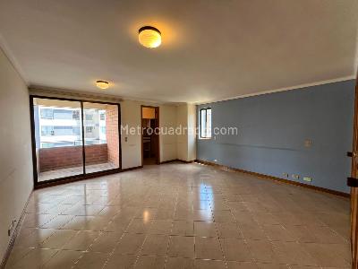 Apartamento de 4 alcobas en venta en El Poblado, Medellín, 230 m² · foto 9 de 16