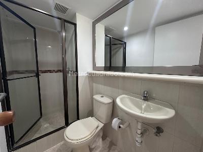 Apartamento en venta en El Poblado, Medellín · foto 18 de 19