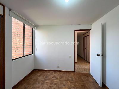 Apartamento en venta en El Poblado, Medellín · foto 10 de 15