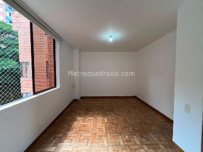 Apartamento en venta en El Poblado, Medellín · foto 7 de 15