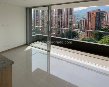 Apartamento de 2 alcobas en venta en Sabaneta, Sabaneta, 65 m² · foto 2 de 9