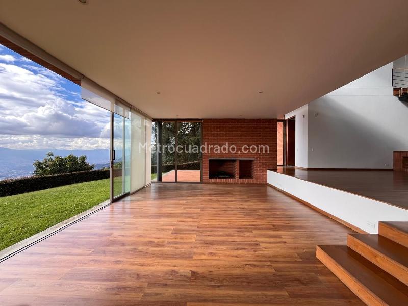 Casa – Envigado - Más