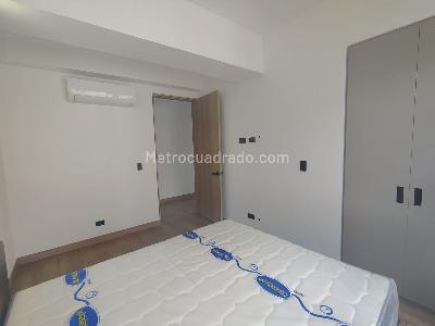 Apartamento en arriendo en El Poblado, Medellín · foto 12 de 19