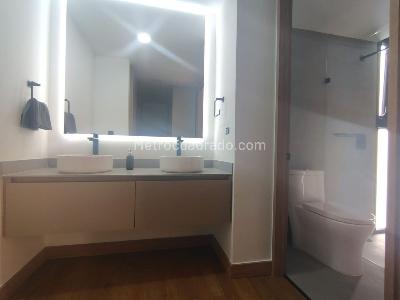 Apartamento en venta en El Poblado, Medellín · foto 18 de 19