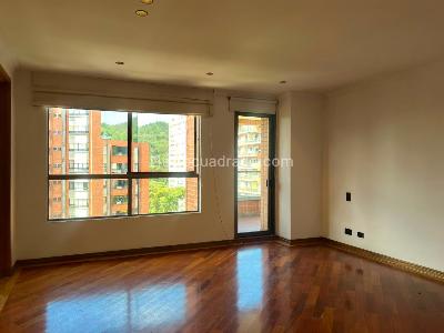 Apartamento de 3 alcobas en arriendo en El Poblado, Medellín, 211 m² · foto 12 de 18