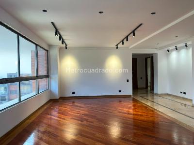 Apartamento de 3 alcobas en arriendo en El Poblado, Medellín, 211 m² · foto 4 de 18