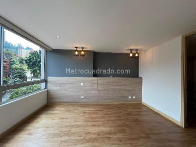 Apartamento de 2 alcobas en arriendo en El Poblado, Medellín, 110 m² · foto 8 de 17