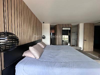 Apartamento de 2 alcobas en venta en El Tesoro, Medellín, 170 m² · foto 11 de 18