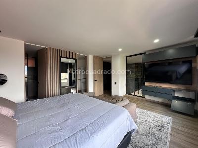 Apartamento de 2 alcobas en venta en El Tesoro, Medellín, 170 m² · foto 12 de 18