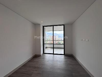 Apartamento de 2 alcobas en arriendo en Los Balsos, Medellín, 95 m² · foto 11 de 19