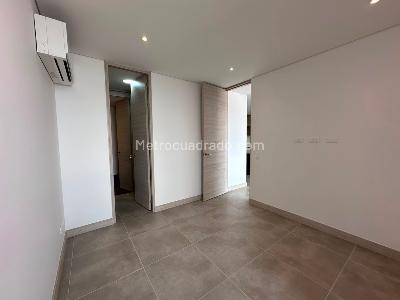 Apartamento de 2 alcobas en arriendo en Los Balsos, Medellín, 95 m² · foto 11 de 18