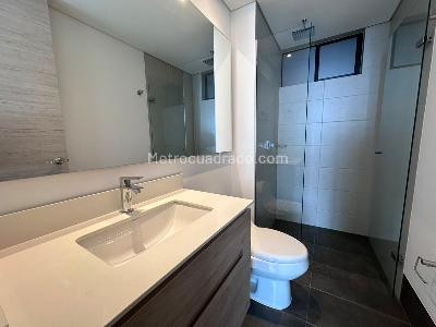 Apartamento de 2 alcobas en arriendo en Los Balsos, Medellín, 95 m² · foto 16 de 18