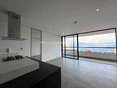Apartamento de 2 alcobas en arriendo en Los Balsos, Medellín, 95 m² · foto 5 de 18