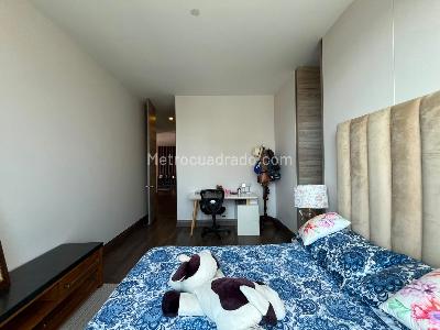 Apartamento en venta en El Poblado, Medellín · foto 13 de 20