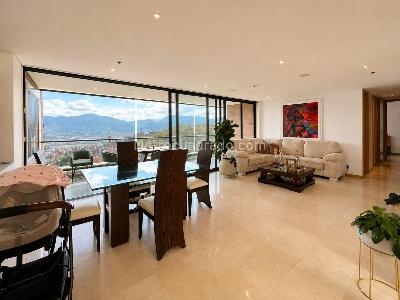 Apartamento en arriendo en El Poblado, Medellín · foto 3 de 11
