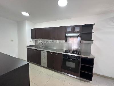 Apartamento de 3 alcobas en venta en El Tesoro, Medellín, 120 m² · foto 7 de 15