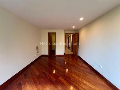 Apartamento en venta en El Poblado, Medellín · foto 13 de 18