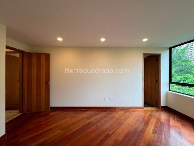 Apartamento en venta en El Poblado, Medellín · foto 15 de 18