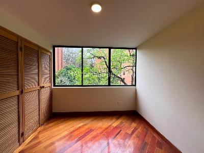 Apartamento en venta en El Poblado, Medellín · foto 9 de 18