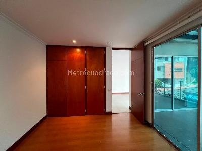 Casa en arriendo en El Poblado, Medellín · foto 11 de 19