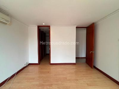 Casa en arriendo en El Poblado, Medellín · foto 14 de 19