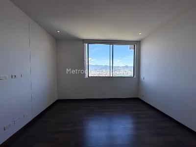 Apartamento de 3 alcobas en venta en El Poblado, Medellín, 130 m² · foto 12 de 19