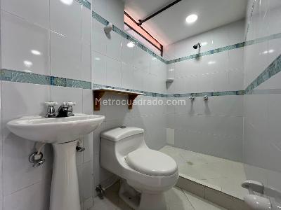 Apartamento en venta en El Poblado, Medellín · foto 12 de 13