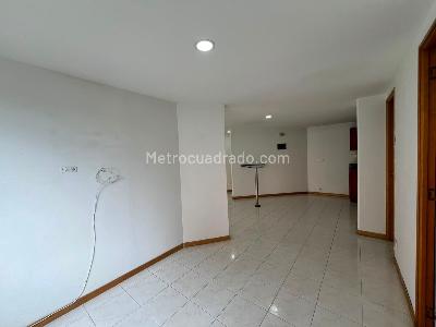 Apartamento en venta en El Poblado, Medellín · foto 8 de 10