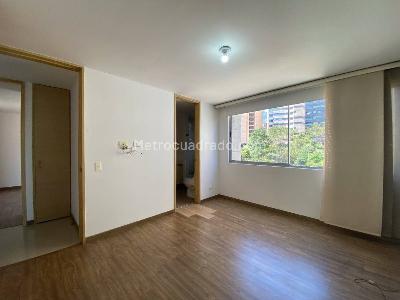 Apartamento en venta en Envigado, Envigado · foto 6 de 12