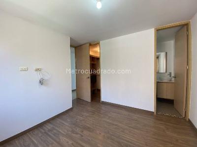 Apartamento en venta en Envigado, Envigado · foto 7 de 12