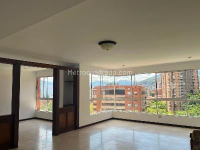 Apartamento de 3 alcobas en venta en El Poblado, Medellín, 168 m² · foto 3 de 17