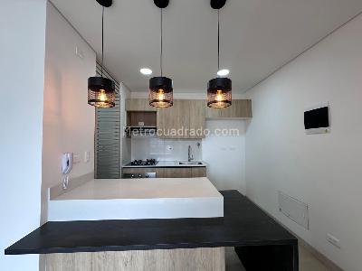 Apartamento de 2 alcobas en venta en El Poblado, Medellín, 61 m² · foto 9 de 19
