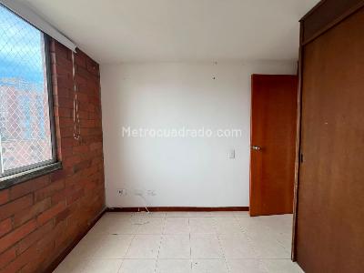 Apartamento en arriendo en El Poblado, Medellín · foto 6 de 13