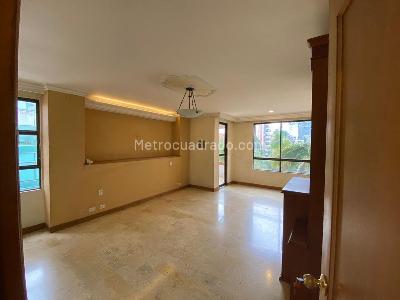 Apartamento de 3 alcobas en venta en El Poblado, Medellín, 254 m² · foto 10 de 16