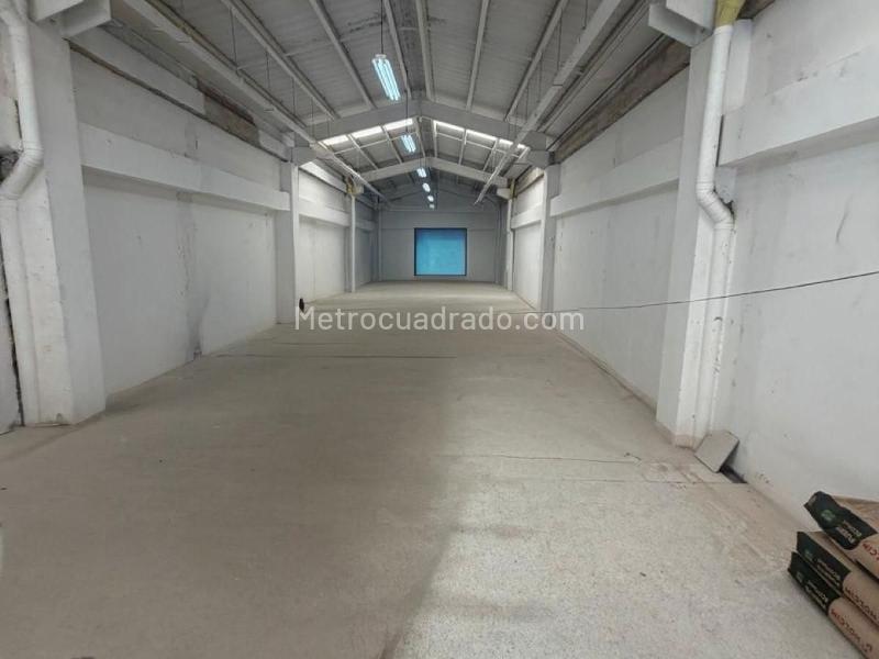 Bodega en Arriendo, ENVIGADO, Envigado - Más
